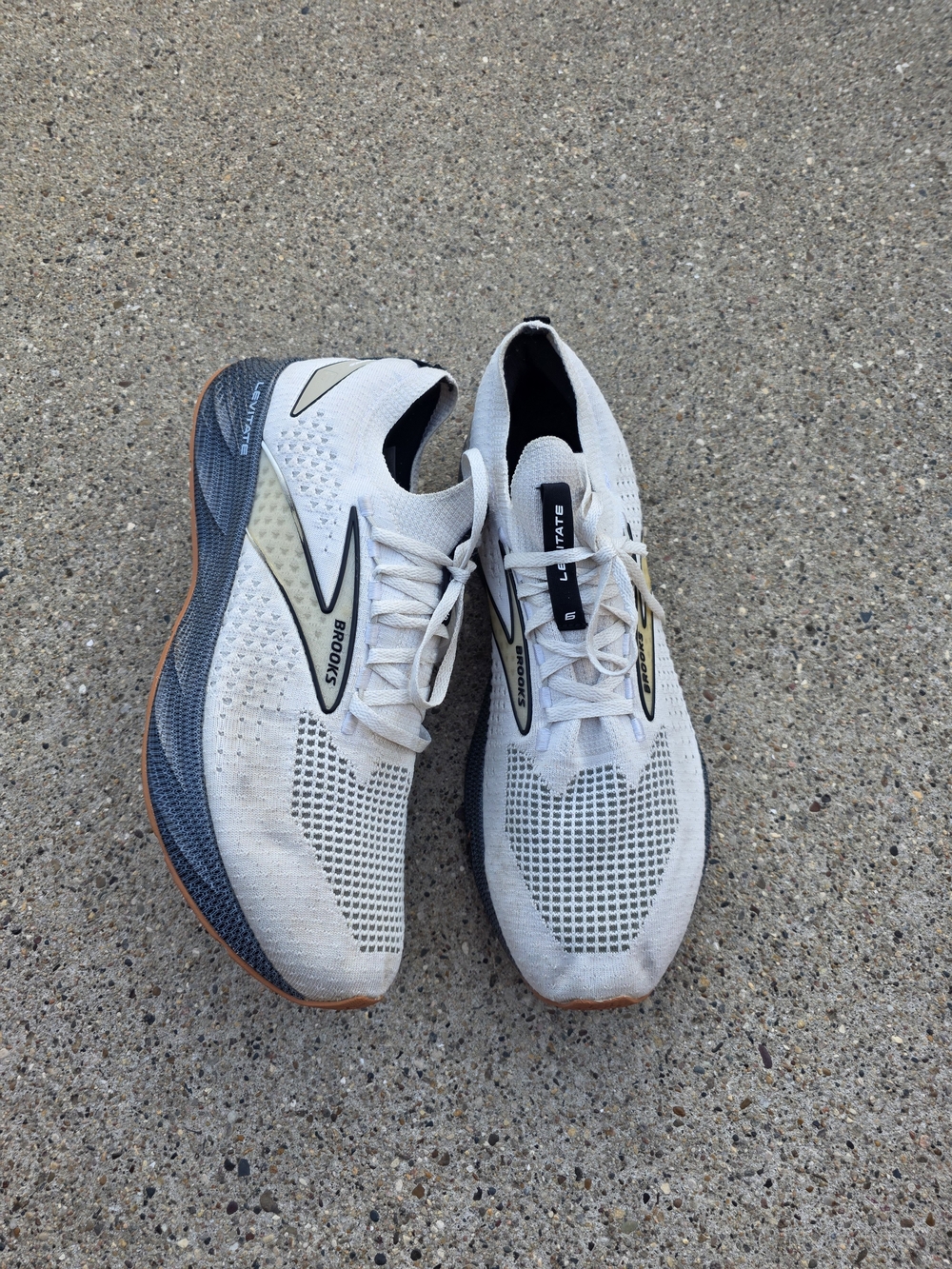 Brooks Levitate Lightweight Knit Sneaker Men Size 13
